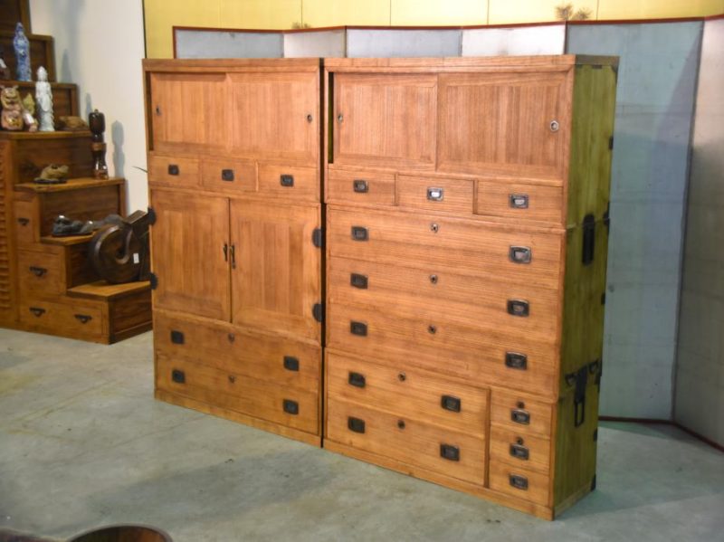 Pair of 1930's Japanese Wedding Chests - Image 11