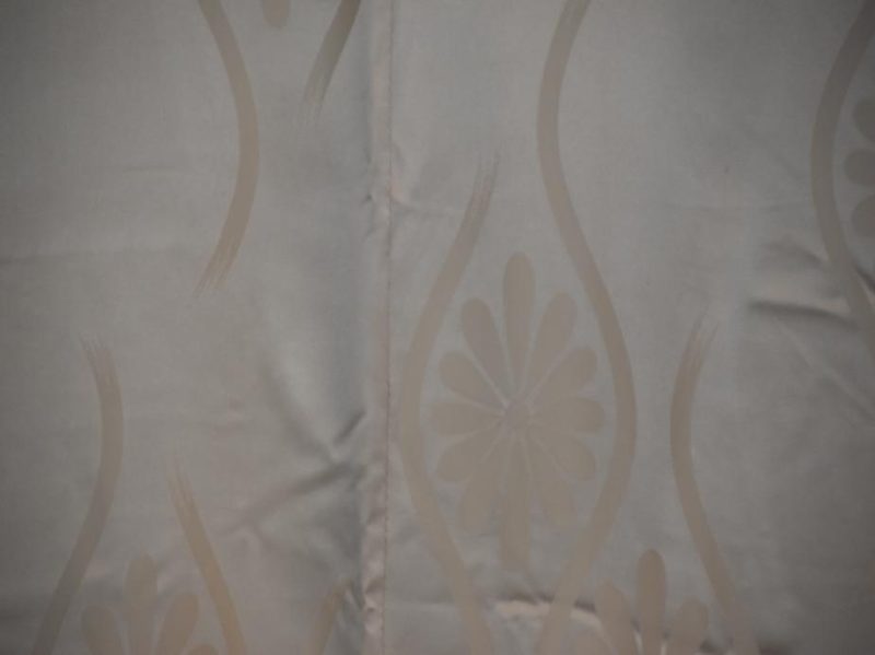 Japanese Pure Silk Wedding Kimono - Image 11