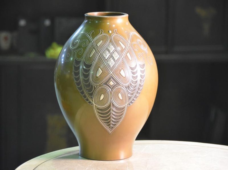 Japanese 1950's Bronze Silver Inlay Vase - Image 4