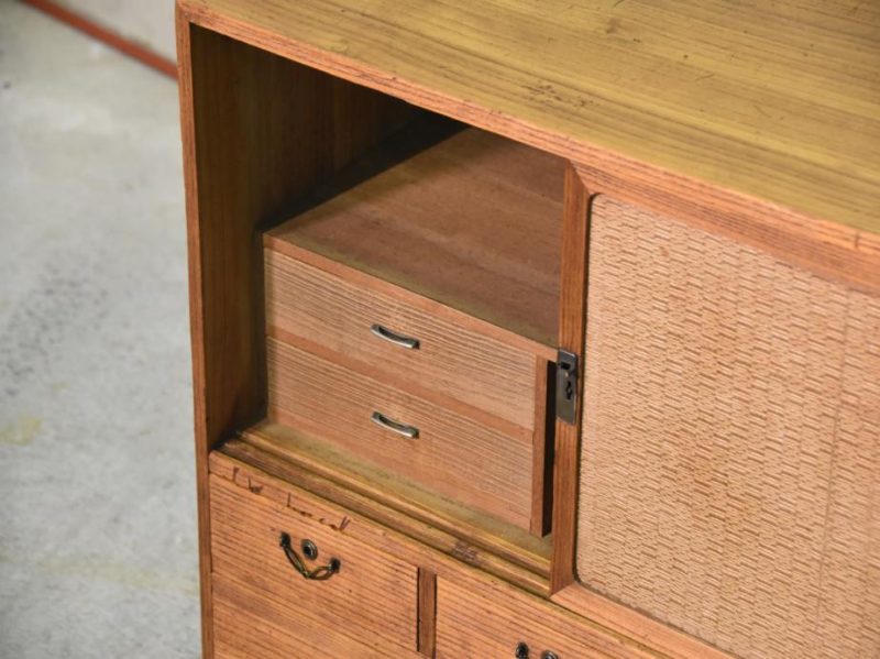 Japanese 1930's Small Tansu - Image 5