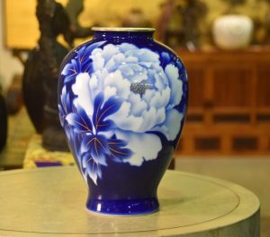 Japanese Porcelain Fukugawa Vase