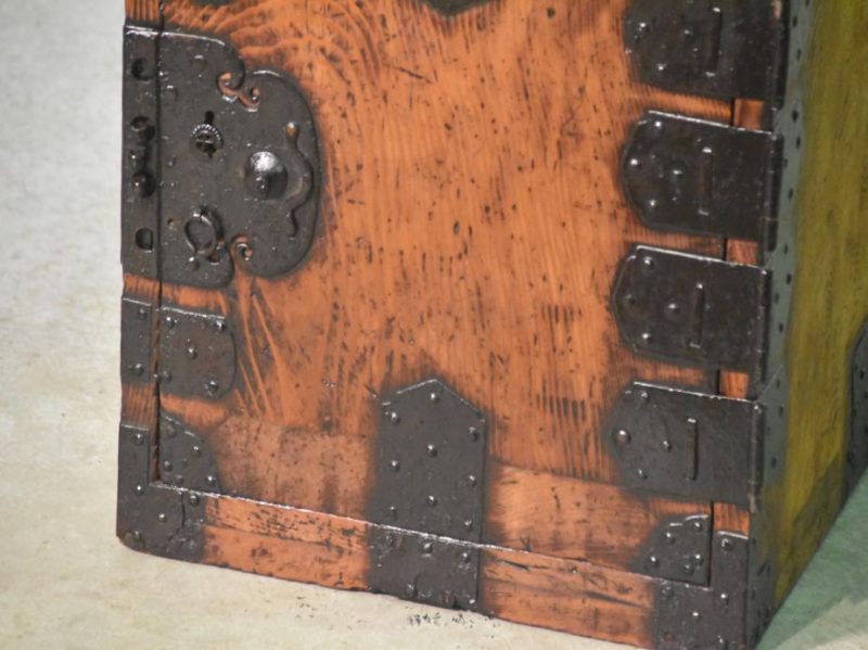 Funa Dansu Antique Japanese Merchants Ships Chest - Image 12