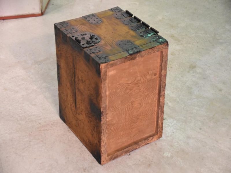 Funa Dansu Antique Japanese Merchants Ships Chest - Image 3