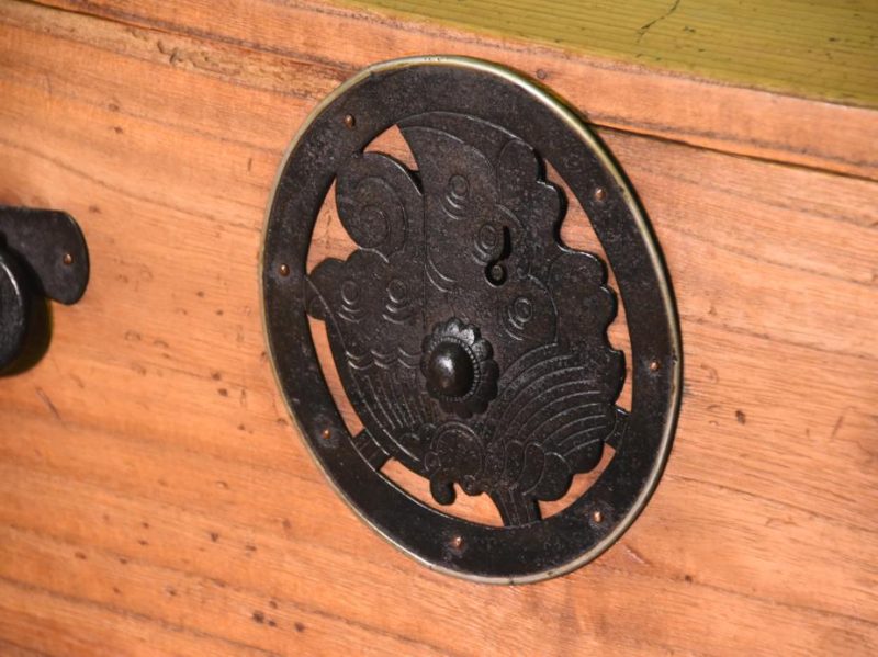 Japanese Butterfly Lock Plate Clothing Chest in 2 Sections - Image 11