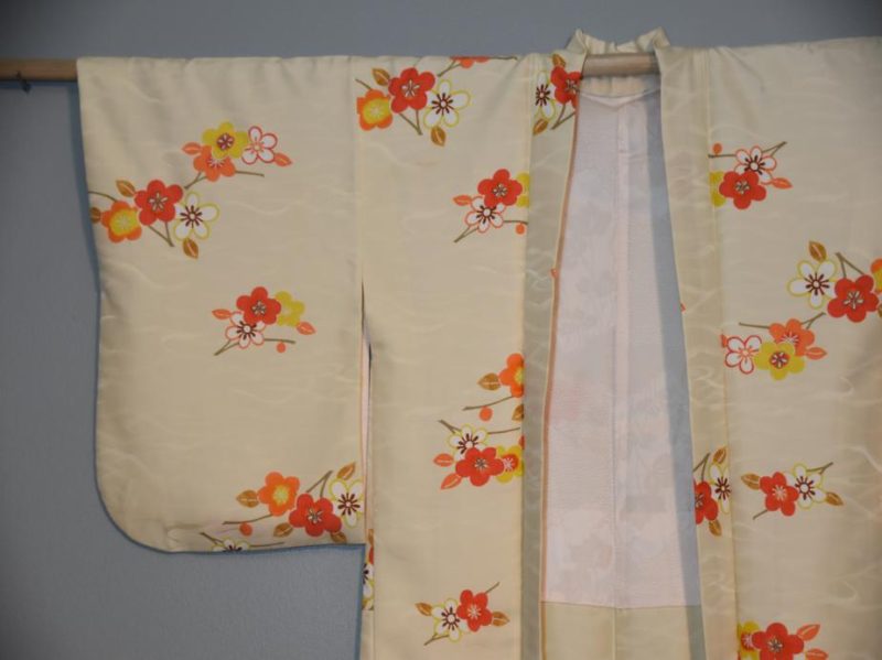 Japanese Haori – Vintage Silk Jacket - Image 3