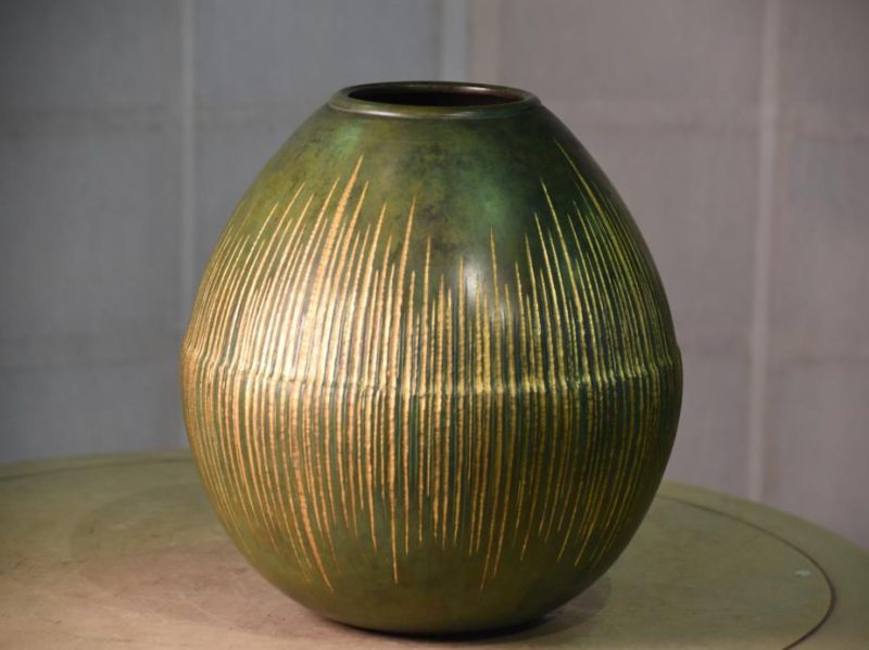 Japanese 1970's Bronze Vase - Image 2