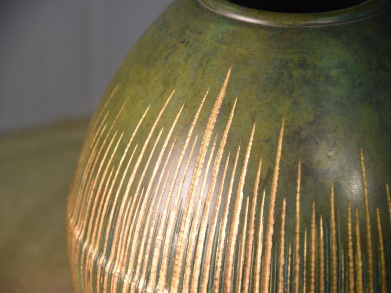 Japanese 1970's Bronze Vase - Image 9