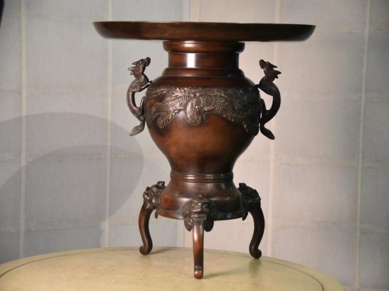 Japanese Flying Phoenix Bronze Vase - Image 2