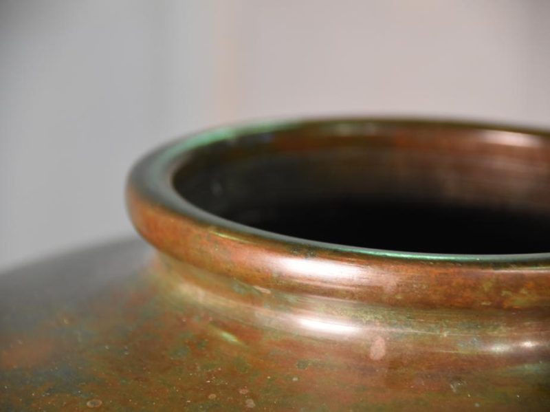 Chinese Archaic Design Bronze Vase - Image 9