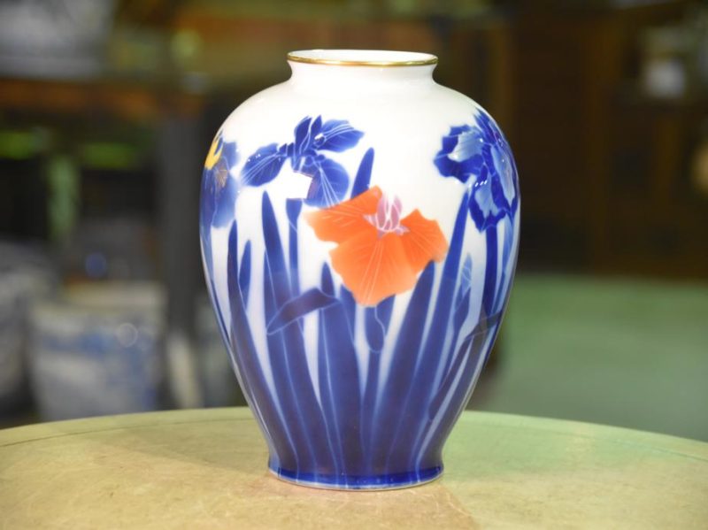 Fukugawa Ceramic Iris Vase