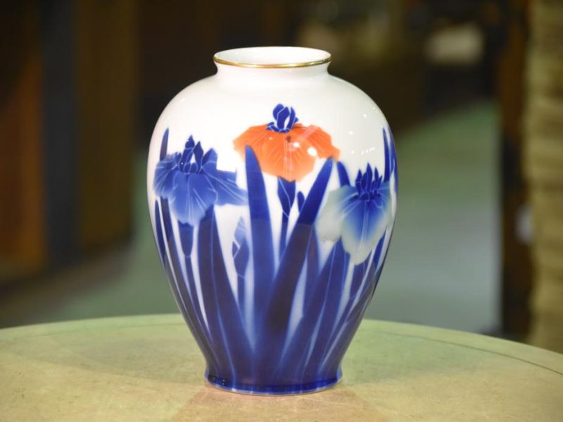 Fukugawa Ceramic Iris Vase - Image 9