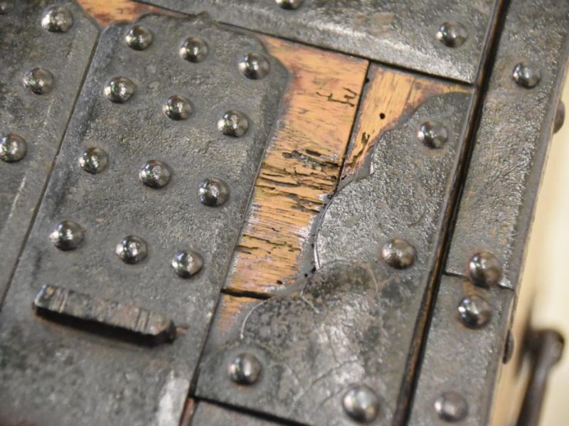 Japanese Edo Period Funa Dansu Ship's Chest - Image 2