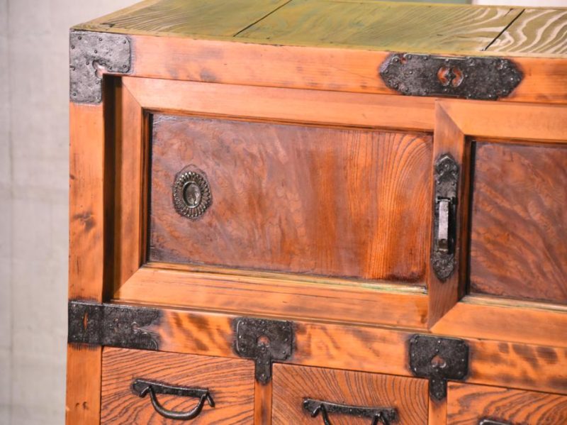 Japanese Elm and Hinoki Choba Dansu Merchant Chest - Image 10