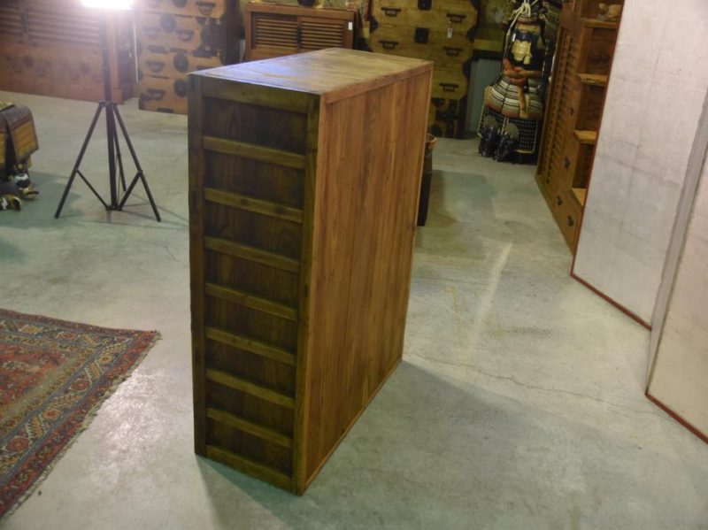 Japanese Elm and Hinoki Choba Dansu Merchant Chest - Image 6