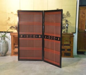 2 Panel Lacquer and Wooden Free Standing Screen