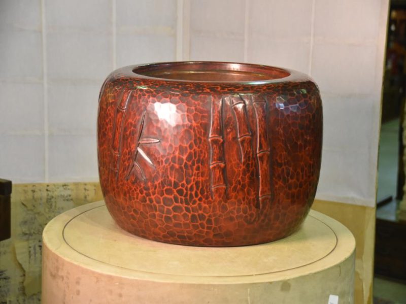 Japanese Kamakura Bori Lacquered Hibachi