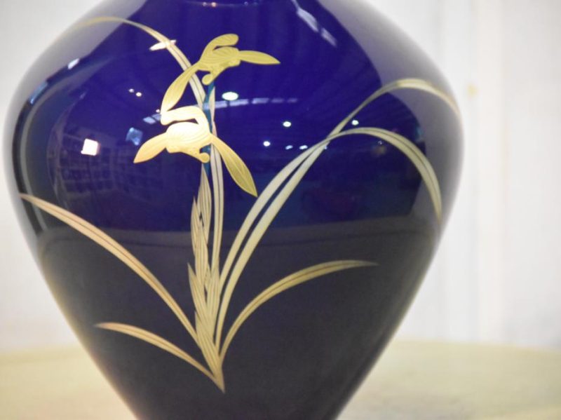 Korinsha Porcelain Vase - Image 2