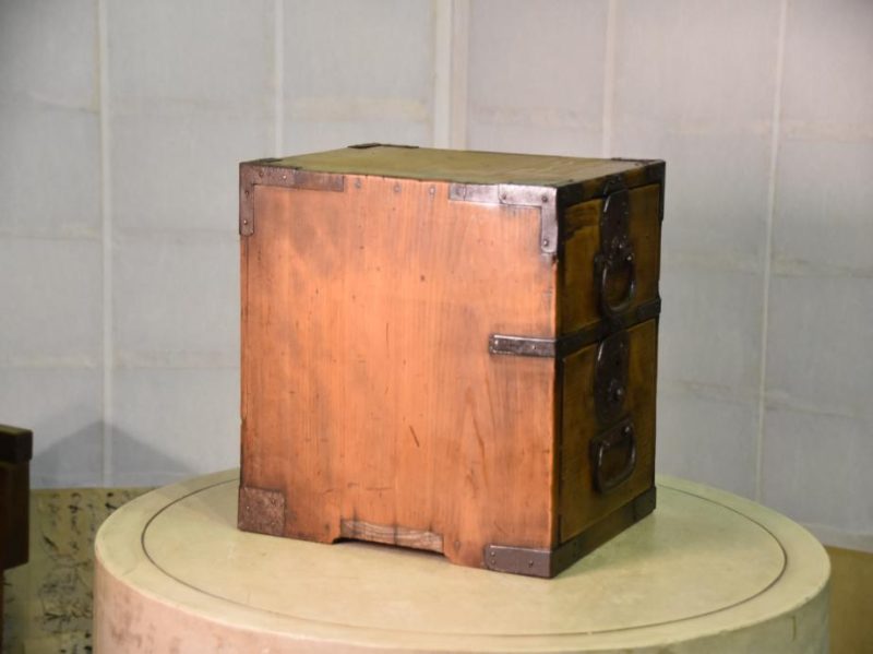 Small Antique Japanese Drawer Chest - Image 4