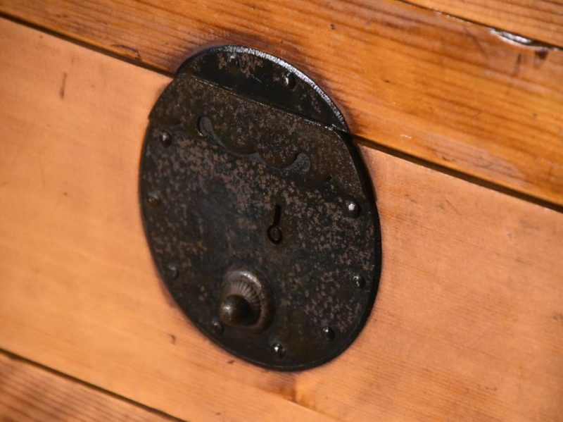 Japanese Antique Choba Dansu Merchant Chest - Image 9