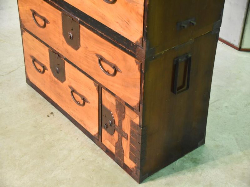 Japanese Antique Nihonmatsu Clothing Chest - Image 11