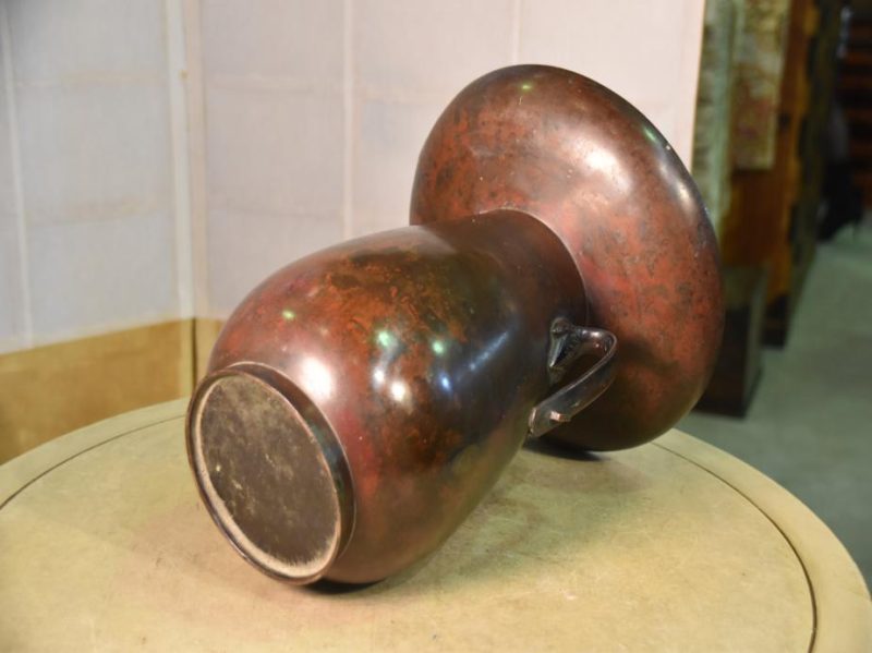 Murashido Bronze Usubata Ikenobu Vase - Image 3