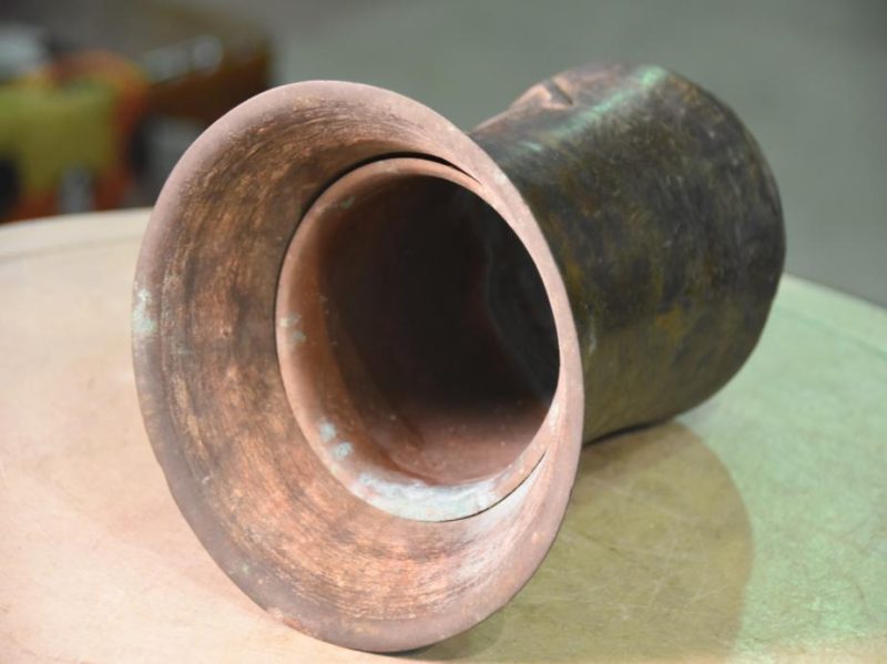 Japanese Cast Bronze Vase - Image 6