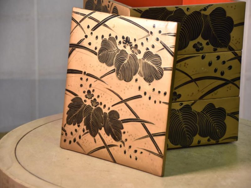Japanese Gold Lacquer Stacking Box Jubako - Image 6