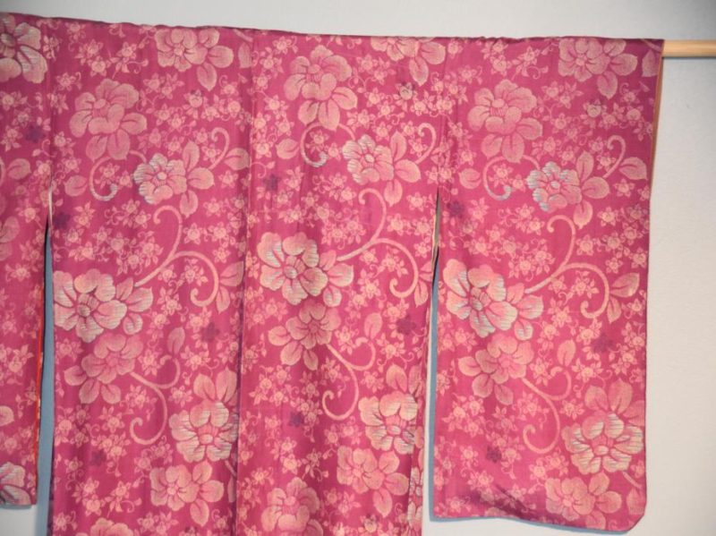 Japanese Pink Camellia Vintage Kimono - Image 9