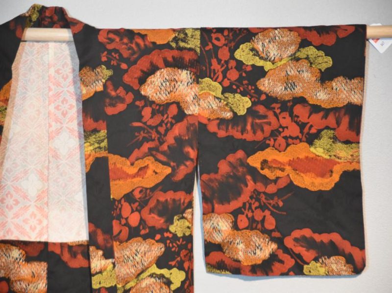 Japanese Red, Black and Orange Vintage Haori Kimono Jacket - Image 4