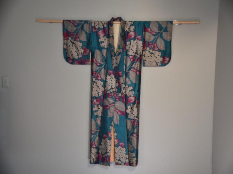 Japanese Meisen Silk Ikat Vintage Kimono - Image 8