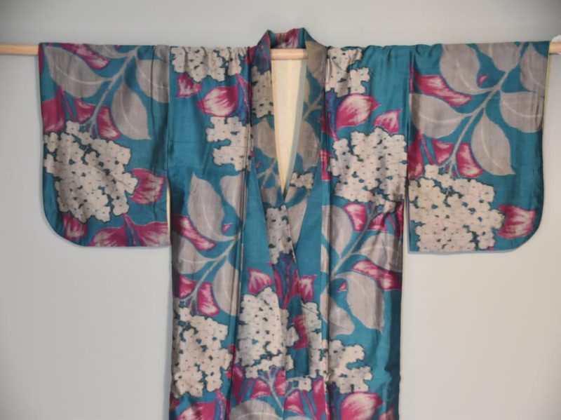Japanese Meisen Silk Ikat Vintage Kimono - Image 7