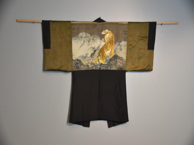 Tiger Silk Vintage Men's Haori - Image 6