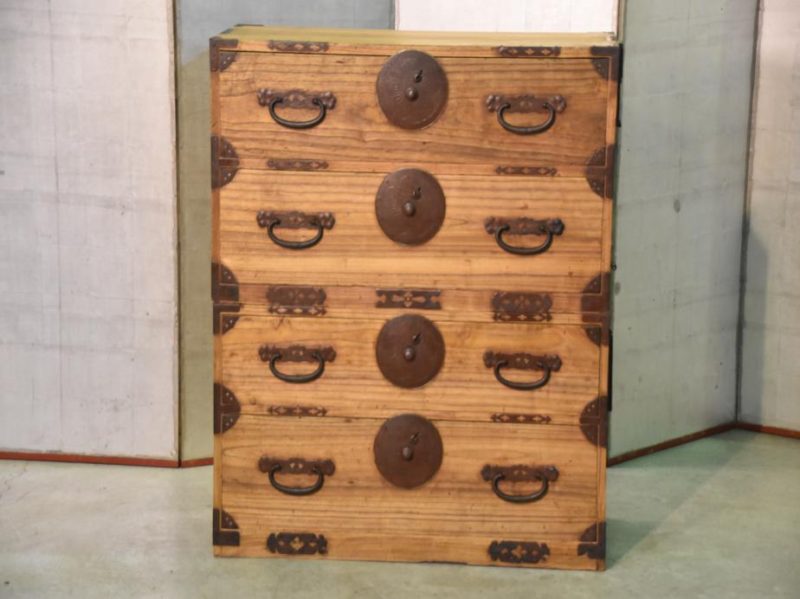 Japanese 4 Drawer Antique Clothing Chest - Image 13