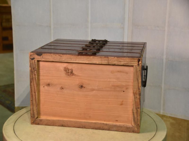 Japanese Antique 5 Drawer Small Chest - Image 3