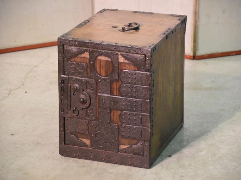 Japanese Antique Ships Chest Funa Dansu