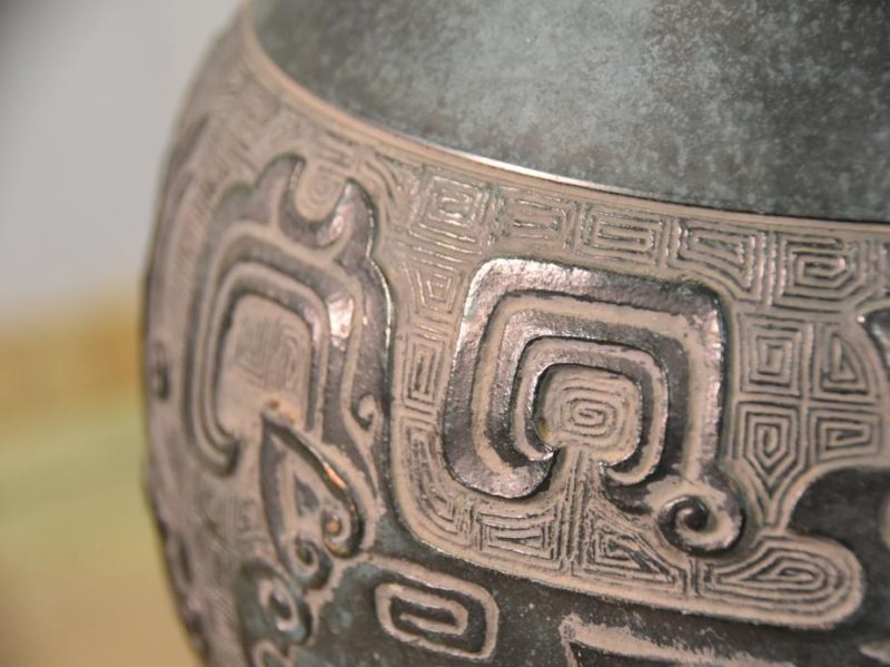 Japanese 1950's Bronze Flower Vase - Image 9