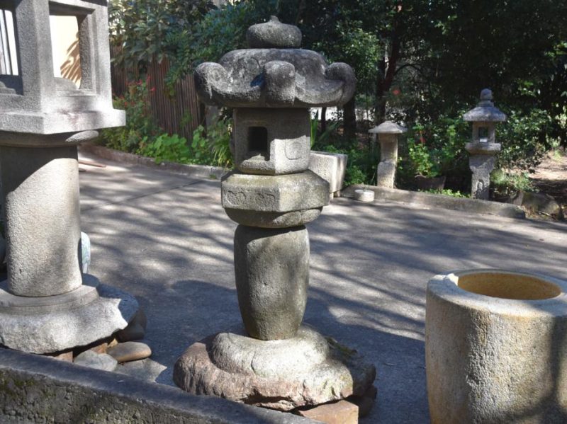 Japanese Antique Garden Lantern from Kyoto - Image 7