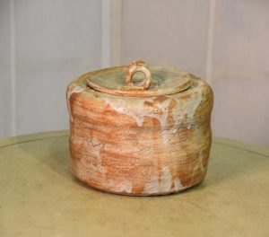 Shino Pottery Mizuzashi