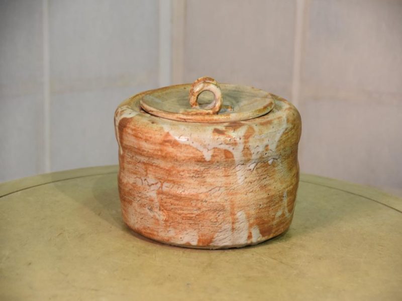 Shino Pottery Mizuzashi