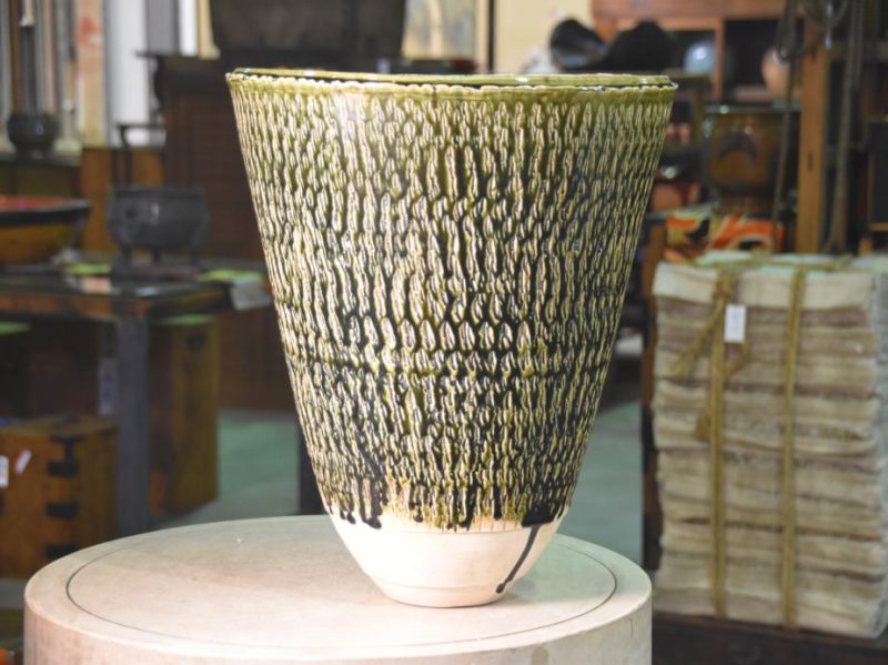 Large Oribe Pottery Vase - Image 5