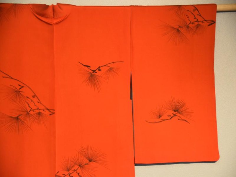 Red and Black Pine Silk Haori - Image 8