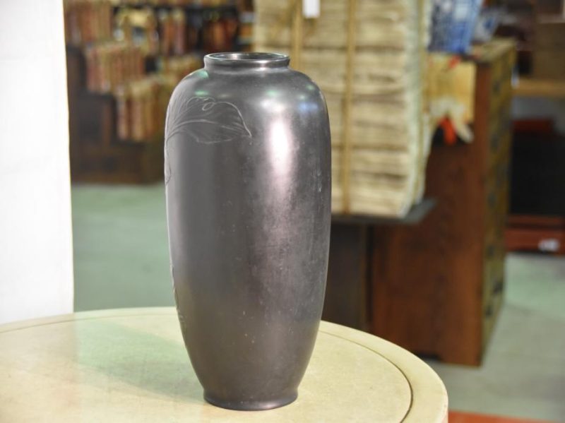 Japanese Antique Bronze Vase - Image 5