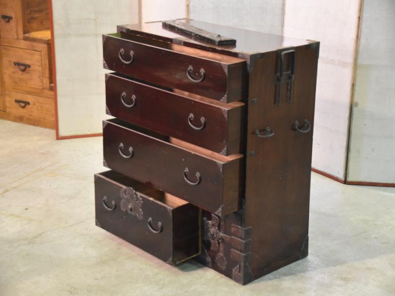 Japanese Antique Shonai Region Lacquered Clothing Chest - Image 8