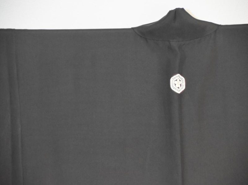 Japanese Silk Man's Black Haori - Image 8