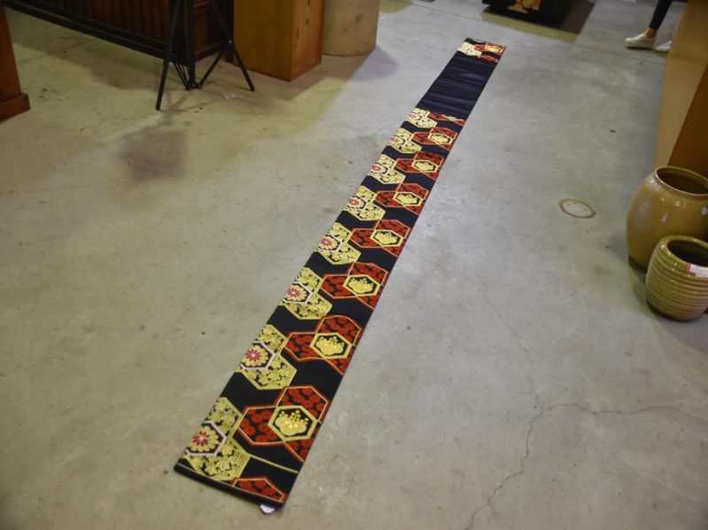 Red and Black Japanese Vintage Table Runner/Obi Sash - Image 4