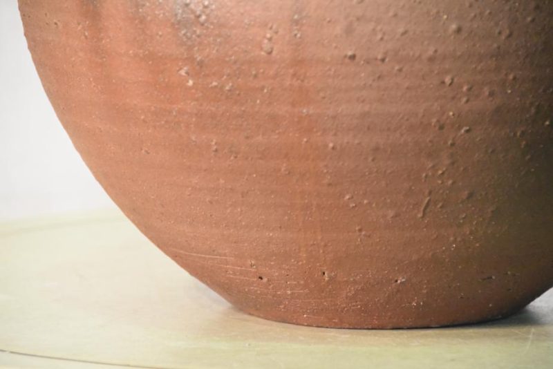 Large Bizen Pottery Vase - Image 9