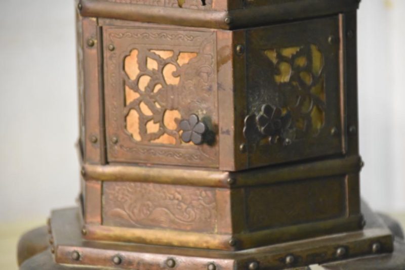 Japanese Temple Lantern - Image 2