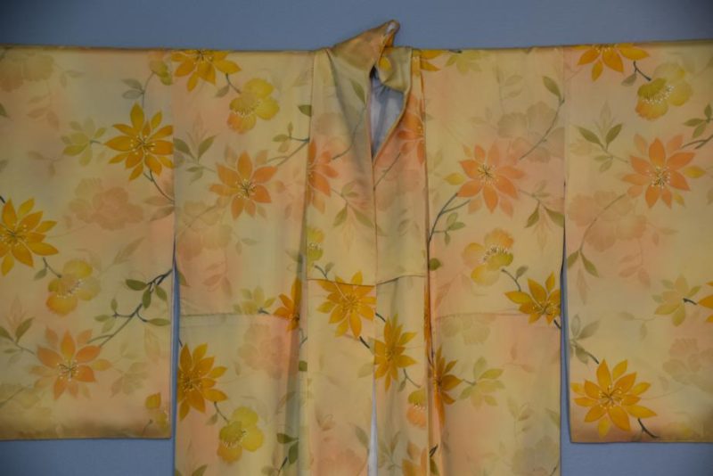 Golden Toned Kimono - Image 5
