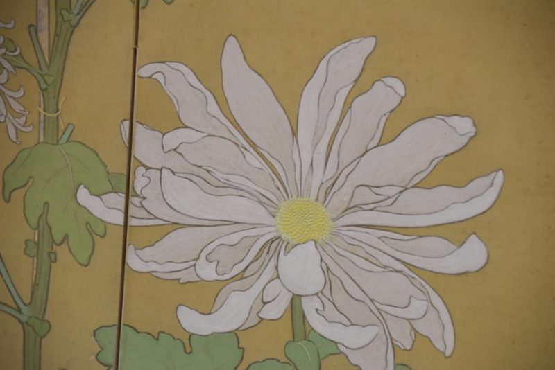 Taisho Period Chrysanthemums 2 Panel Screen - Image 5