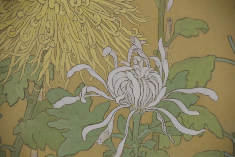 Taisho Period Chrysanthemums 2 Panel Screen - Image 4